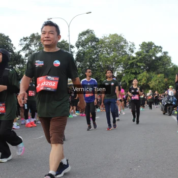 Runner Photo 3830495