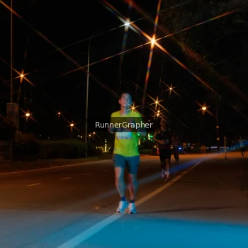 Runner Photo 3830529