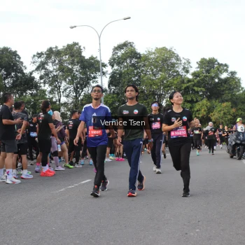 Runner Photo 3830530