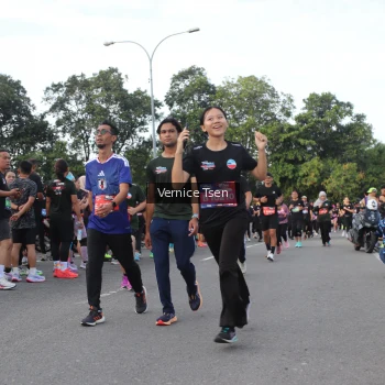 Runner Photo 3830556