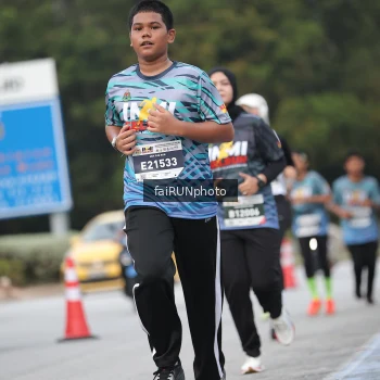 Runner Photo 3830565