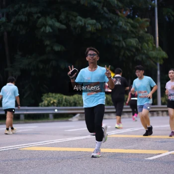 Runner Photo 3830590