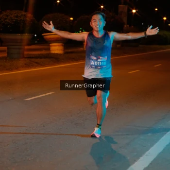 Runner Photo 3830592