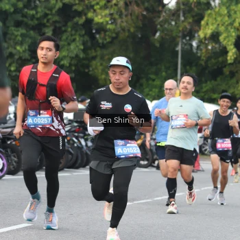Runner Photo 3830606