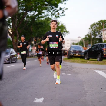 Runner Photo 3830636