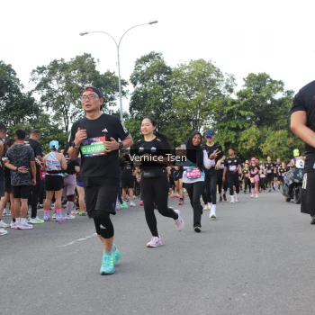Runner Photo 3830691