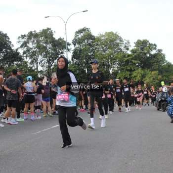 Runner Photo 3830706