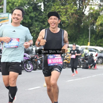 Runner Photo 3830740
