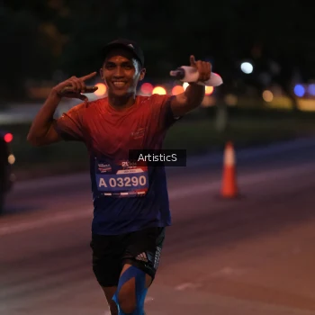 Runner Photo 3830753