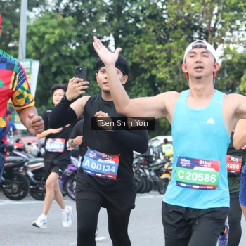 Runner Photo 3830788