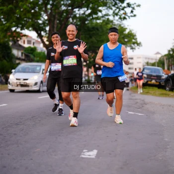 Runner Photo 3830792