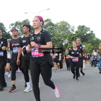 Runner Photo 3830834