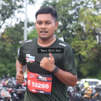 Runner Photo 3830899