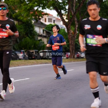 Runner Photo 3831009