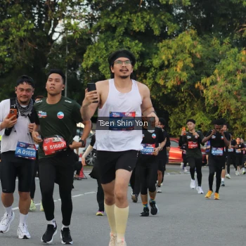Runner Photo 3831043