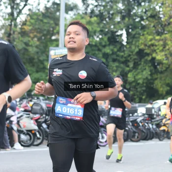 Runner Photo 3831181