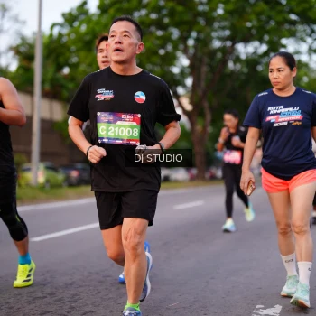 Runner Photo 3831216
