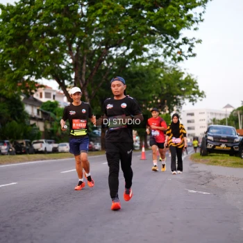Runner Photo 3831366