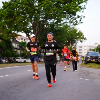 Runner Photo 3831372