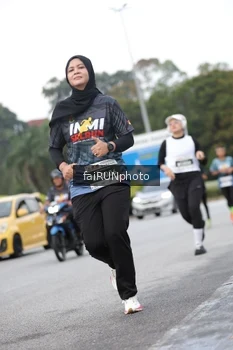 Runner Photo 3831428