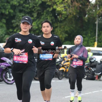 Runner Photo 3831434
