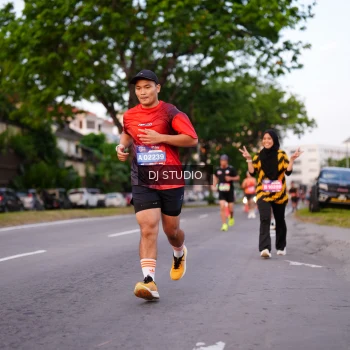 Runner Photo 3831446