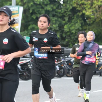 Runner Photo 3831477