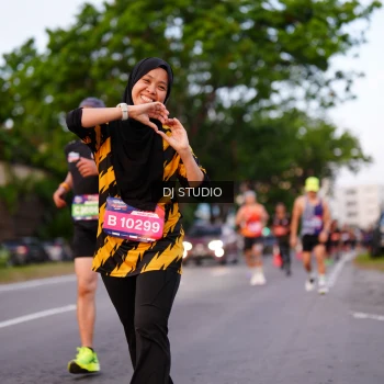 Runner Photo 3831495