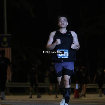 Runner Photo 3831626