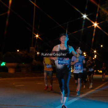 Runner Photo 3831665