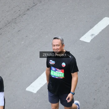 Runner Photo 3831677