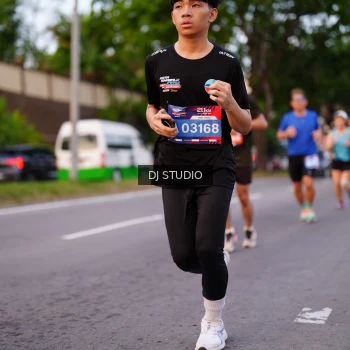 Runner Photo 3831839