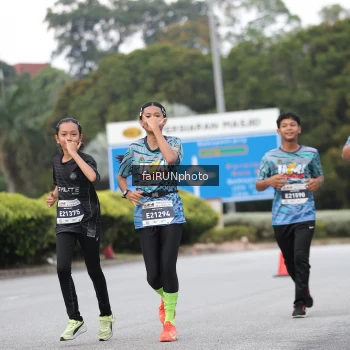 Runner Photo 3831869