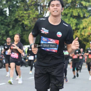 Runner Photo 3831872