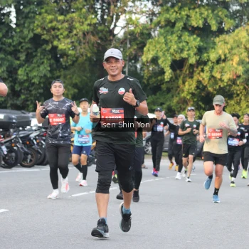Runner Photo 3831978