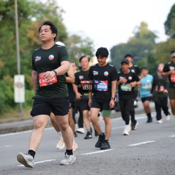 Runner Photo 3832023