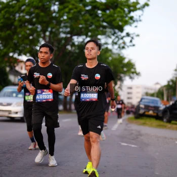 Runner Photo 3832025