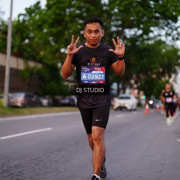 Runner Photo 3832073