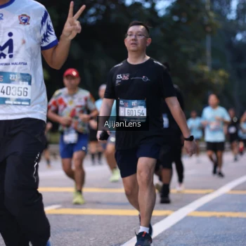 Runner Photo 3832096