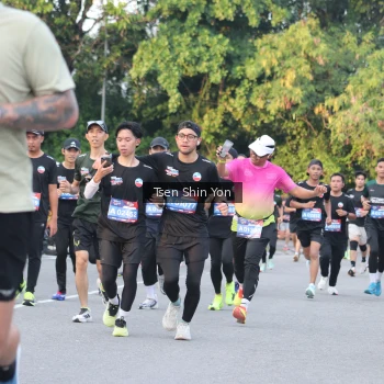 Runner Photo 3832129