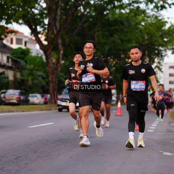 Runner Photo 3832142
