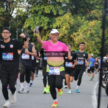 Runner Photo 3832204