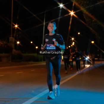 Runner Photo 3832210
