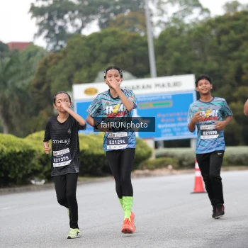 Runner Photo 3832244