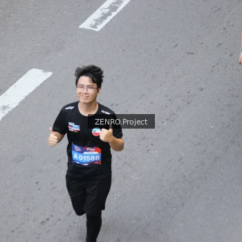 Runner Photo 3832259