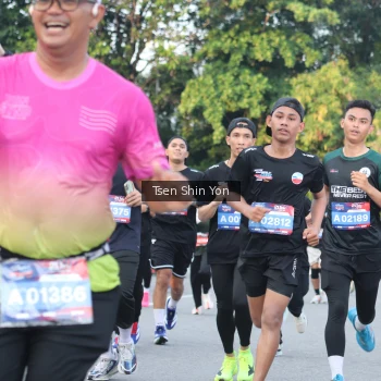 Runner Photo 3832270