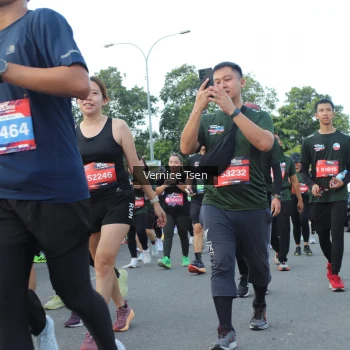 Runner Photo 3832290