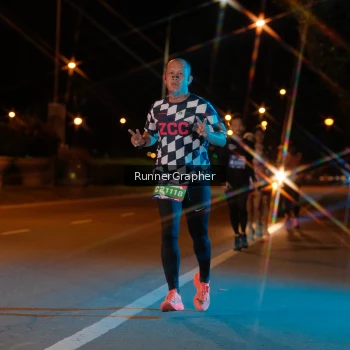 Runner Photo 3832377