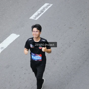 Runner Photo 3832414
