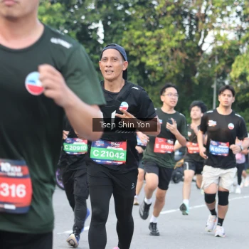 Runner Photo 3832425